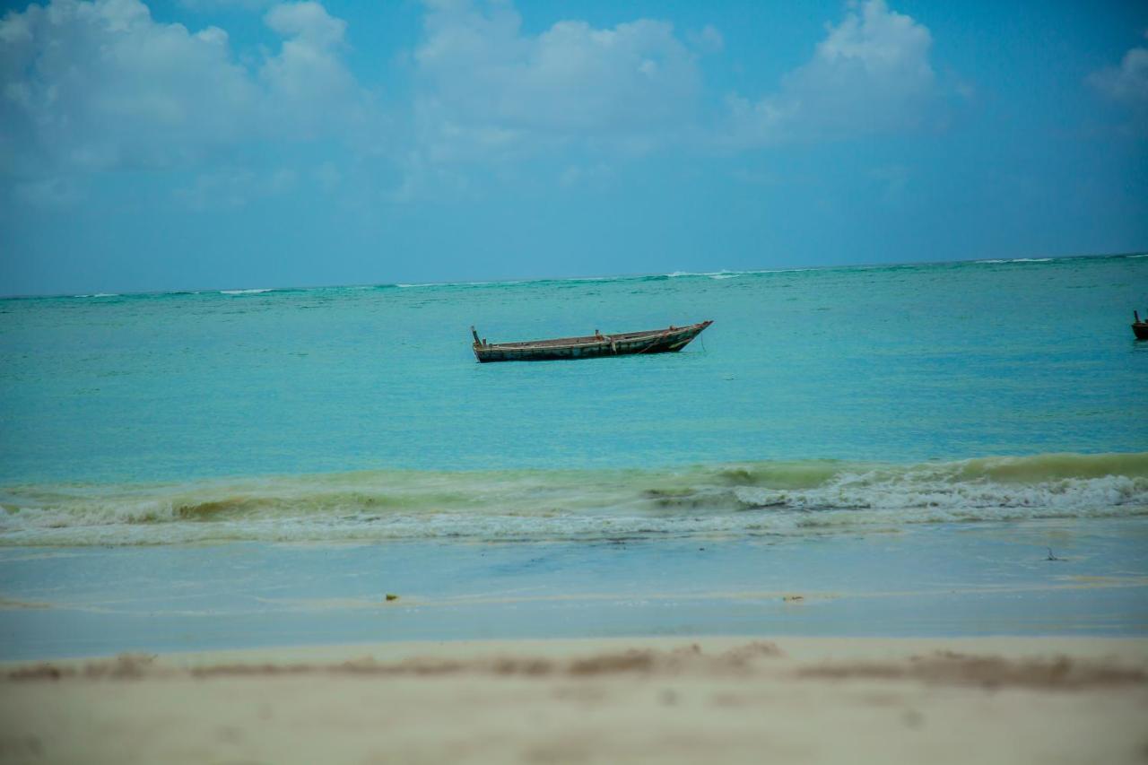 Pwani Beach Boutique Hotel Zanzibar Пвани-Мчангани Экстерьер фото