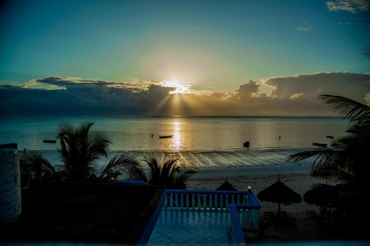 Pwani Beach Boutique Hotel Zanzibar Пвани-Мчангани Экстерьер фото