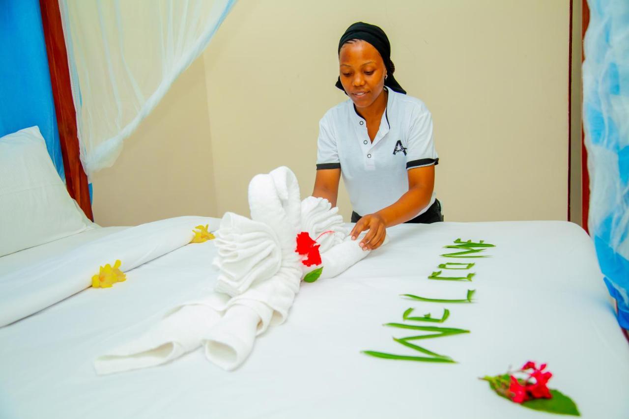 Pwani Beach Boutique Hotel Zanzibar Пвани-Мчангани Экстерьер фото